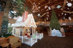 Hansel and Gretel Rejoice: Great Wolf Resorts Unwraps Real-life, Giant Gingerbread Houses for Families to Dine Inside Image.