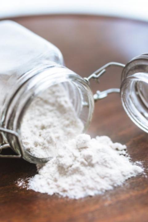 flour-powder-wheat-jar.jpg