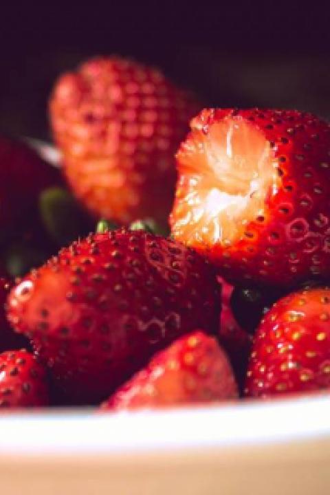 p25_strawberries.jpg