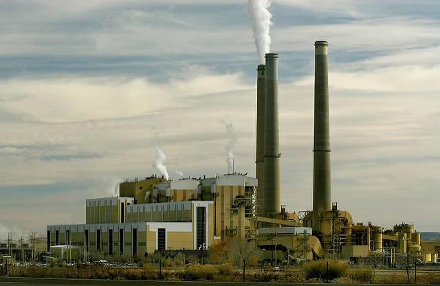 A-coal-fired-power-plant-in-Utah.jpg