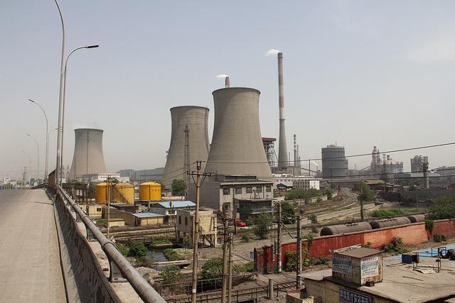 A-coal-plant-in-Henan-Province-China.jpg