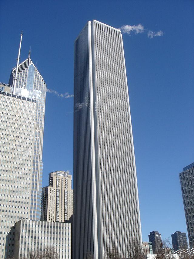 Chicagos-Aon-Center-was-certified-LEED-silver-in-2014.jpg