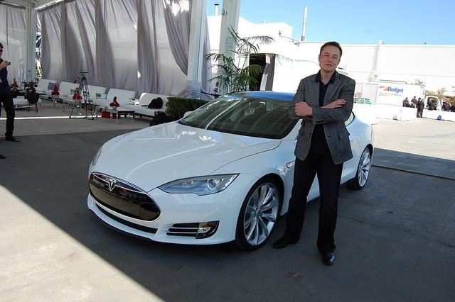 Elon_Musk_Tesla_MaurizioPesce.jpg