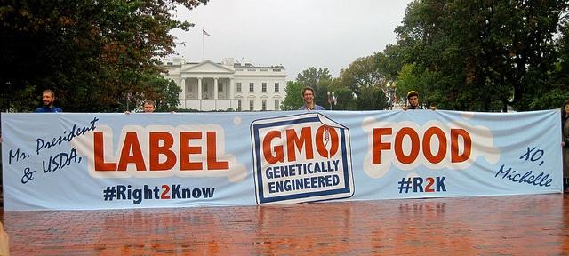GMO_labeling_AlexisBaden-Mayer.jpg