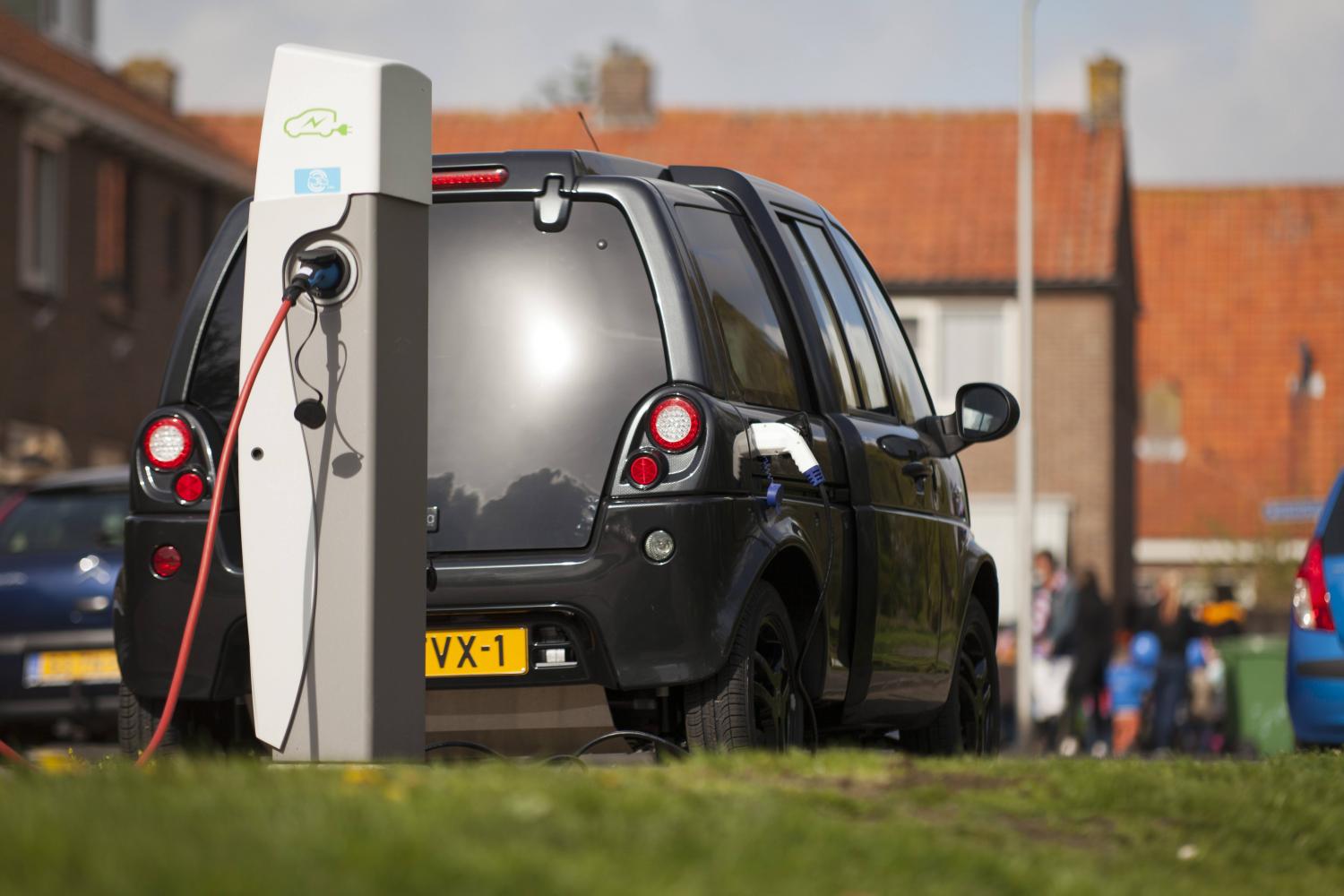 Greenlots-_Public-charging-in-the-Netherlands.jpg
