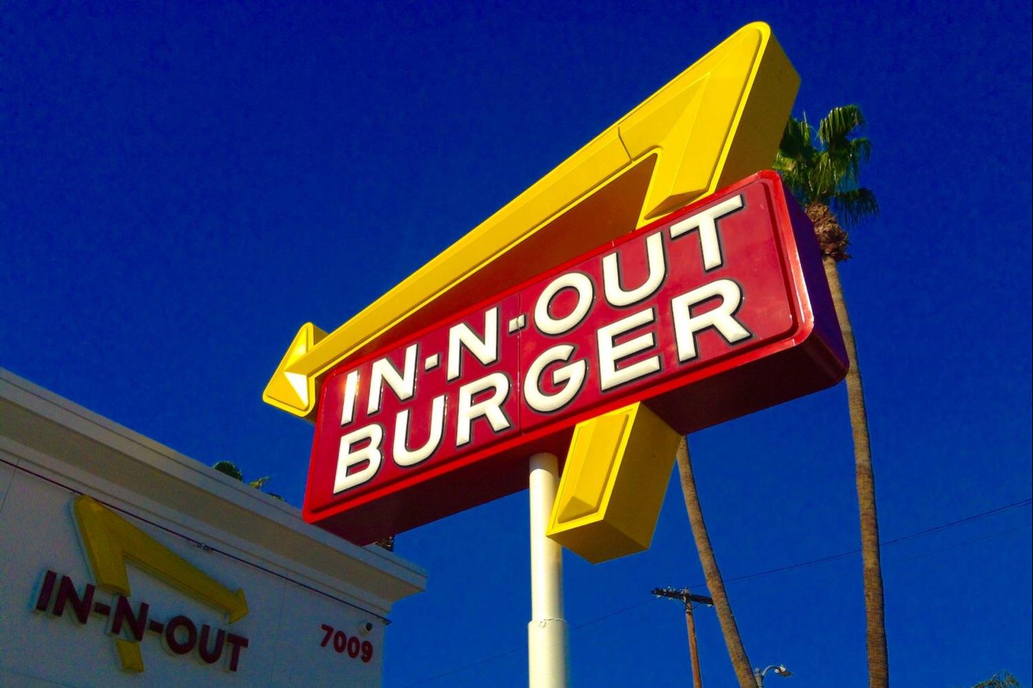 In-N-Out living wage minimum wage