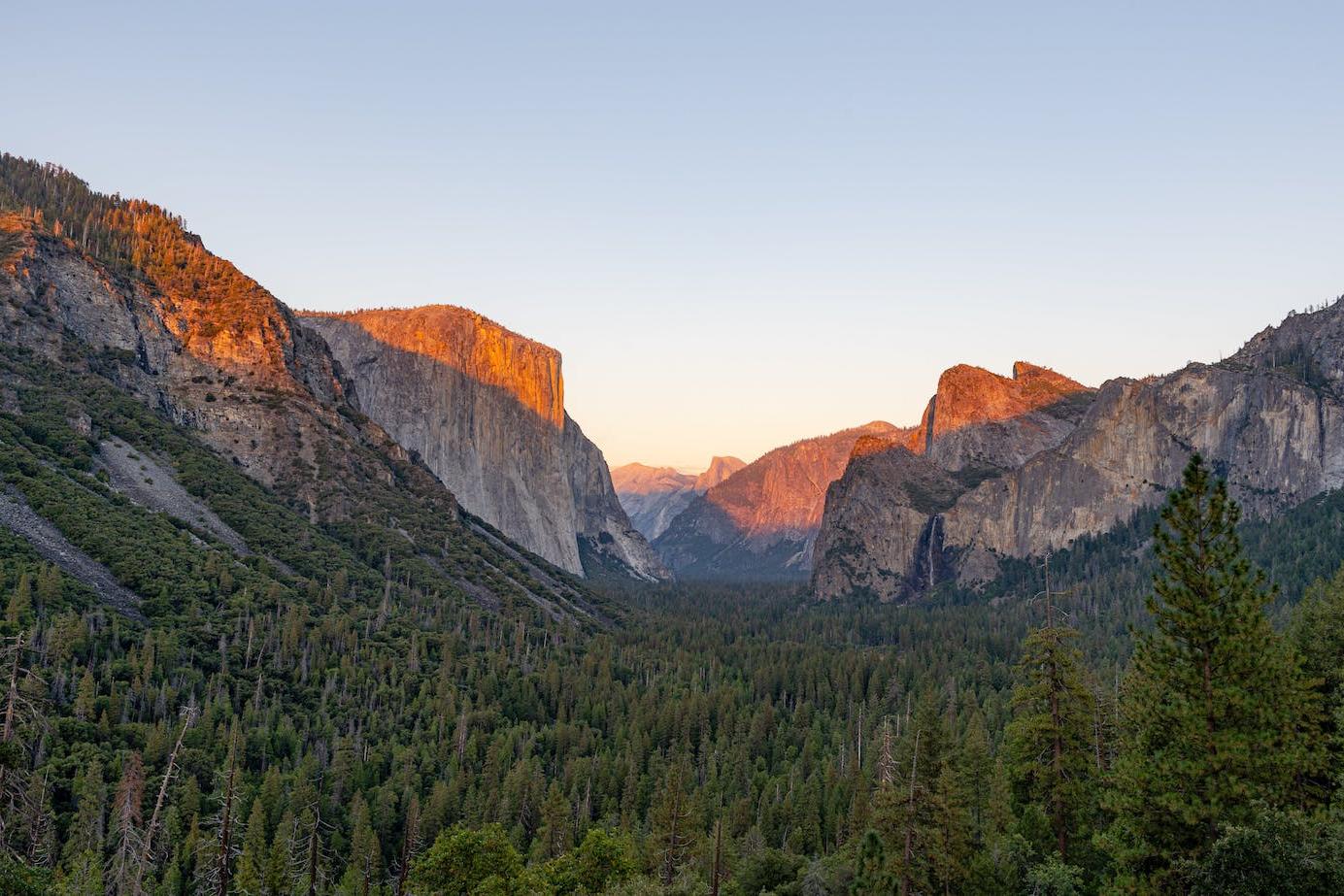 The Sierra Nevada Mountains in Yosemite National Park. 