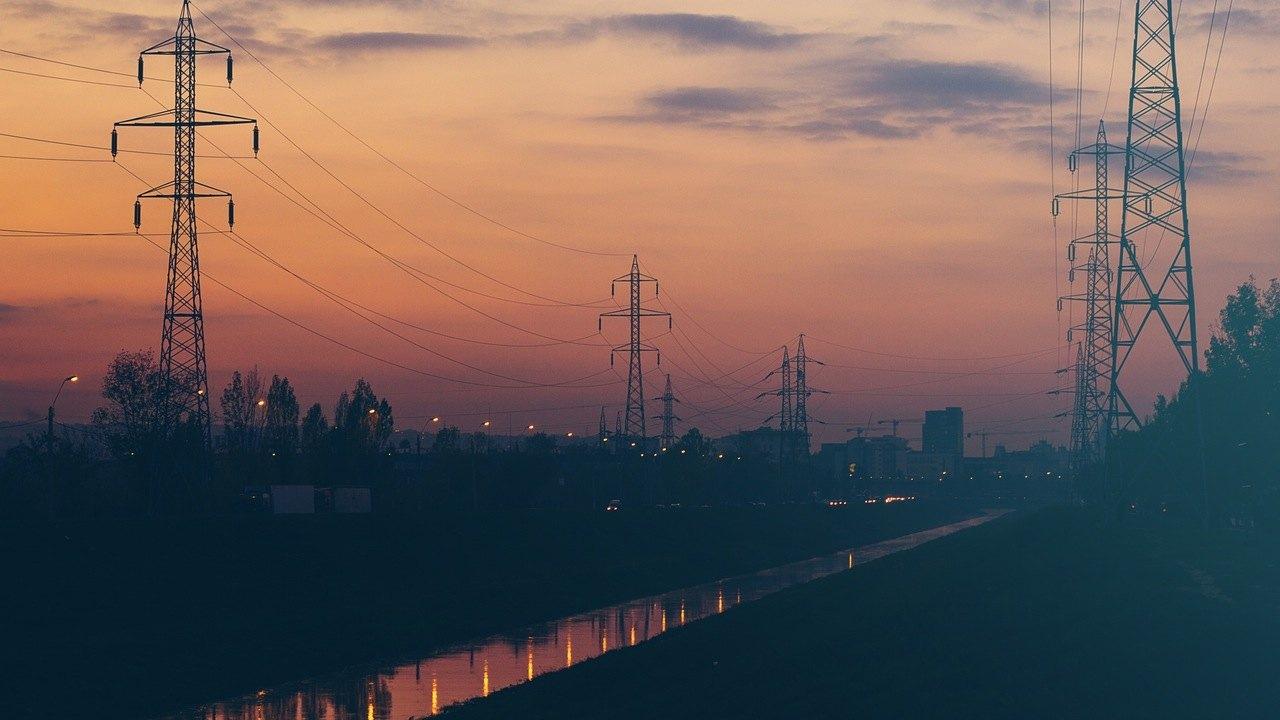 night-sky-sunset-power-lines-4.jpg