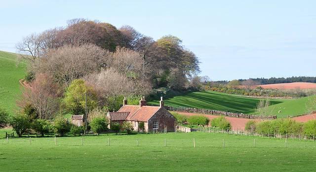 A-rural-scene-in-the-United-Kingdom.jpg