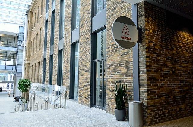 Airbnb-has-revamped-its-non-discrimination-policies.jpg