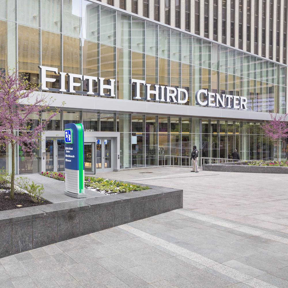 fifth third bank - governance in commercial banking