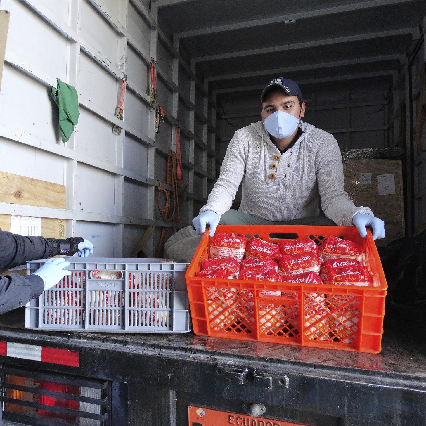 food donations fight hunger COVID-19
