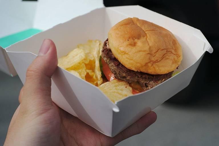 Food_distruptor_Impossible_Burger_dllu.jpg