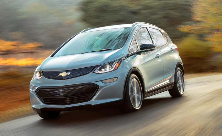 GM-is-promoting-the-new-Bolt-but-is-also-pushing-for-lower-fuel-efficiency-standards.png