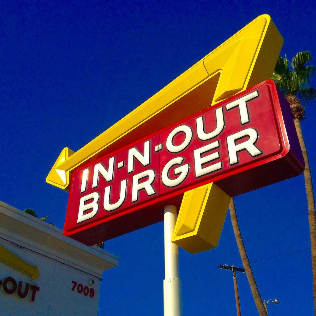 In-N-Out living wage minimum wage