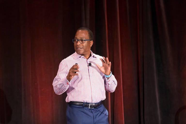 Michael-Bush-presenting.jpg