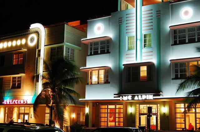 Nightlife-and-supurb-condo-views-in-hip-Miami-Beach-could-be-a-thing-of-the-past-due-to-sea-level-rise.jpg