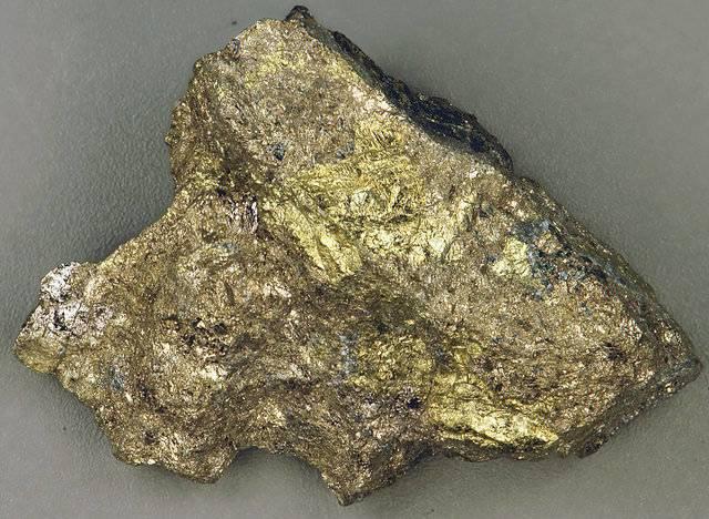 Ore-rich-in-palladium-which-surged-over-1000-an-ounce-this-week.jpg