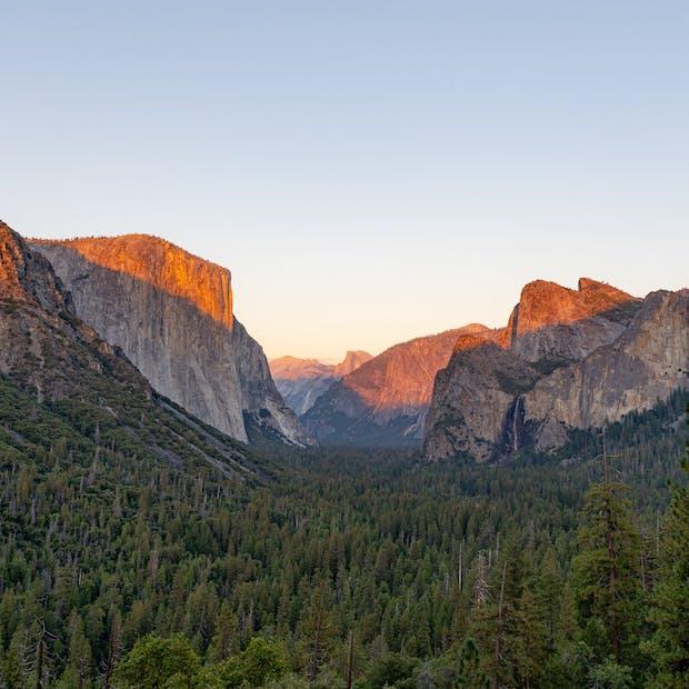 The Sierra Nevada Mountains in Yosemite National Park. 
