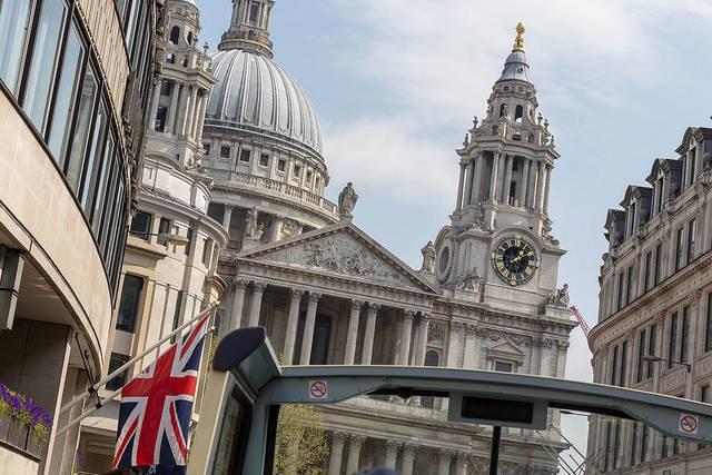 St.-Pauls-Cathedral-London.jpg