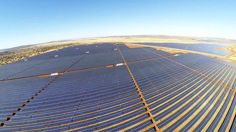 The-Jasper-solar-power-plant-in-northern-South-Africa-is-now-the-the-continents-largest.jpg