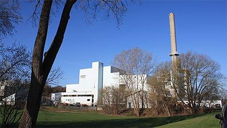 This-biomass-power-station-in-Burlington-provides-about-one-third-of-the-citys-energy-needs.jpg