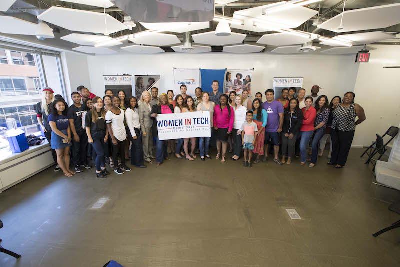 Women-in-tech-groupshot.jpg