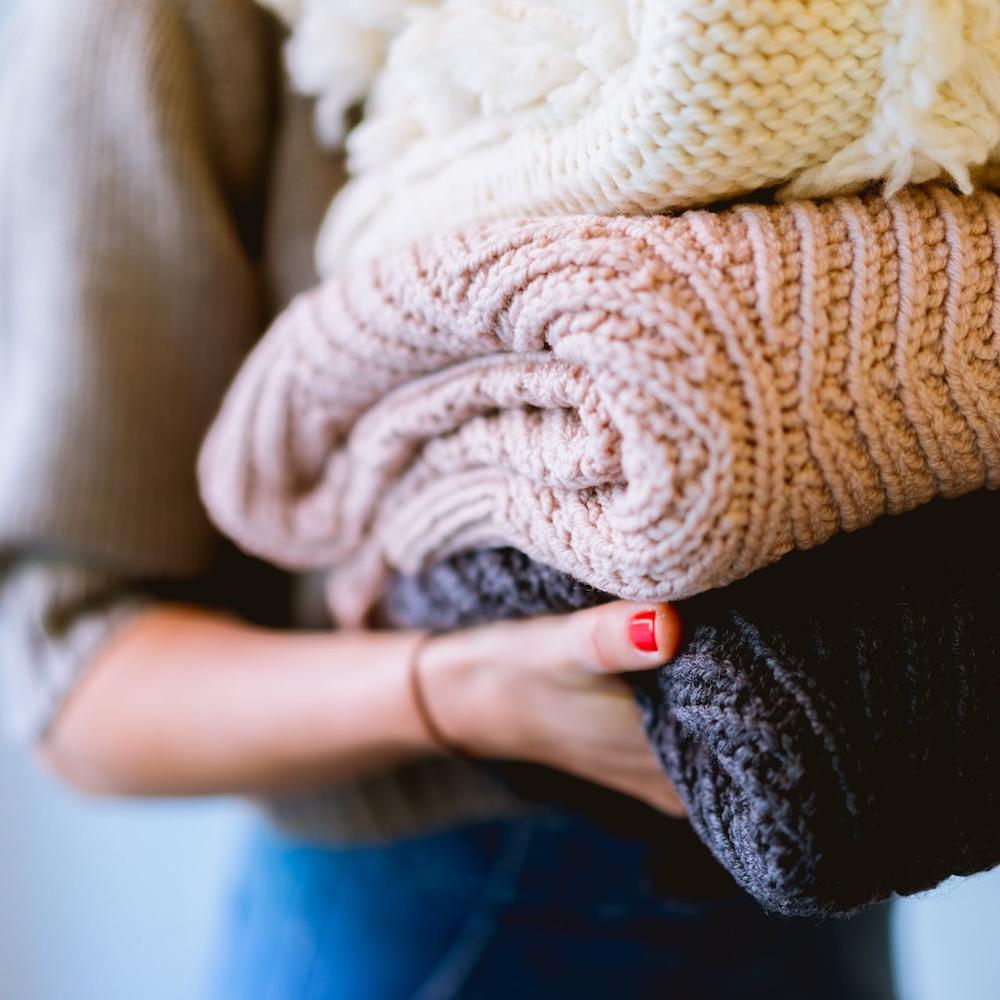 doing laundry - save money through cold water washing.jpg 