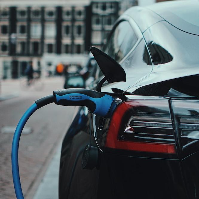 electric vehicle charging - EV boom is leading to new battery technologies