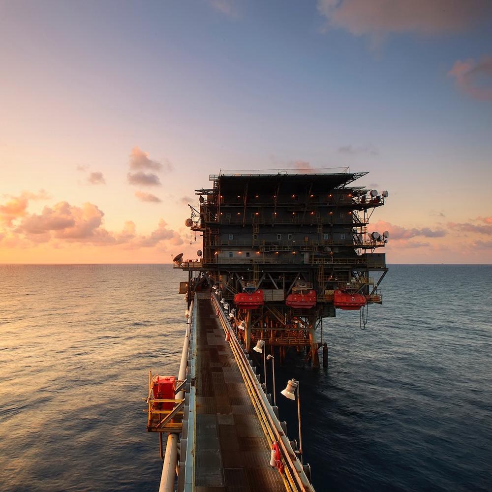 oil drilling fossil fuels