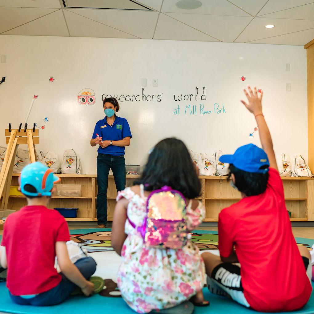 henkel researchers world - kids in classroom