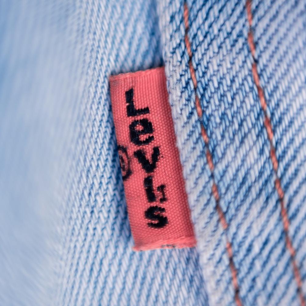 levis