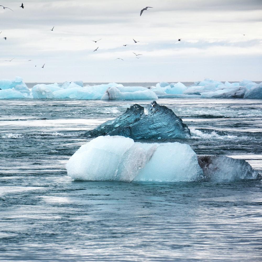 melting glaciers - paris agreement on climate change