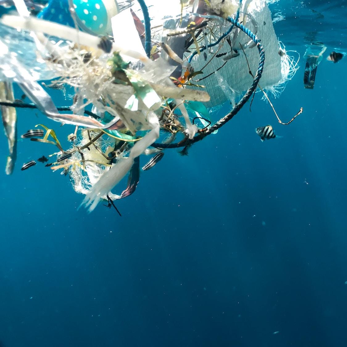 plastic pollution in the ocean - global plastics treaty