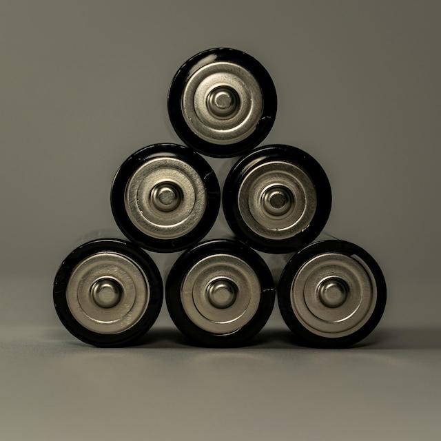 A stack of batteries — sodium-ion batteries