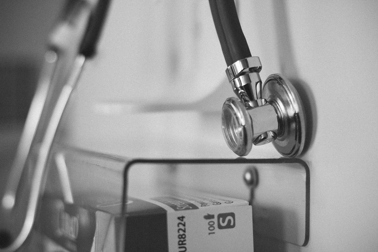 stethoscope-840125_1280-1.jpg