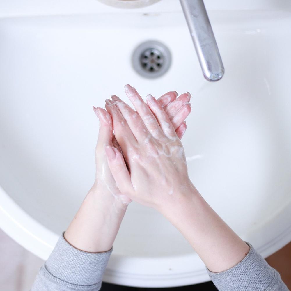 washing hands access to clean water